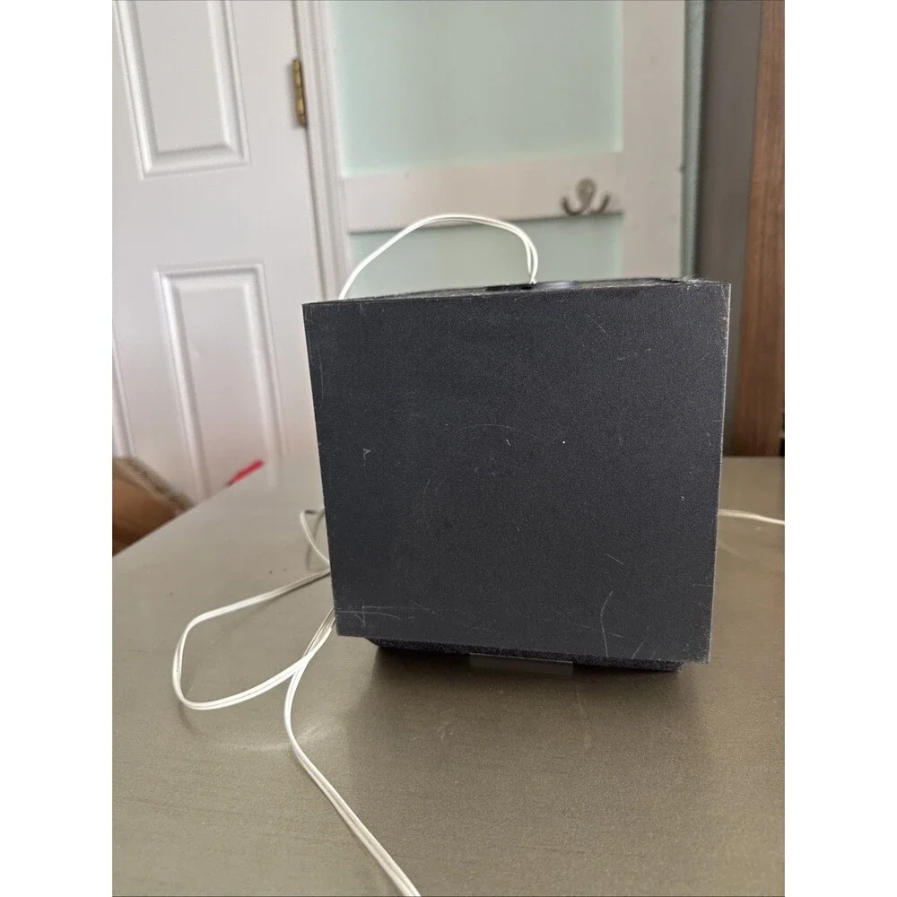 Single Sony SS-MB100H Bookshelf Speaker - 100W 8 Ohm - Untested Cords Intact